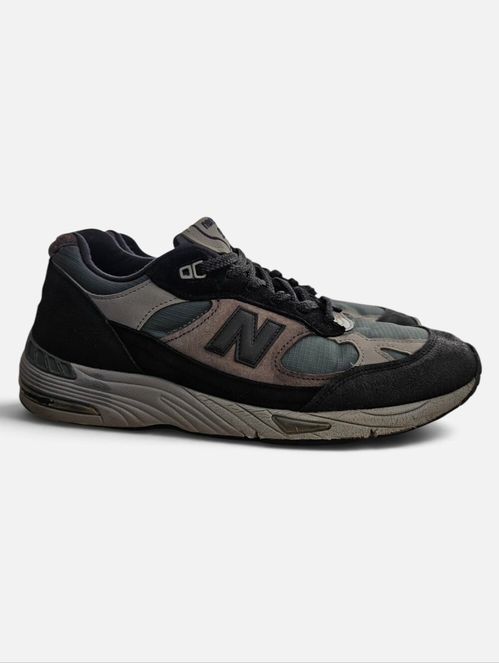 New Balance 991 Urban Winter Black Gray Teal Mens Size 10 US Made in England